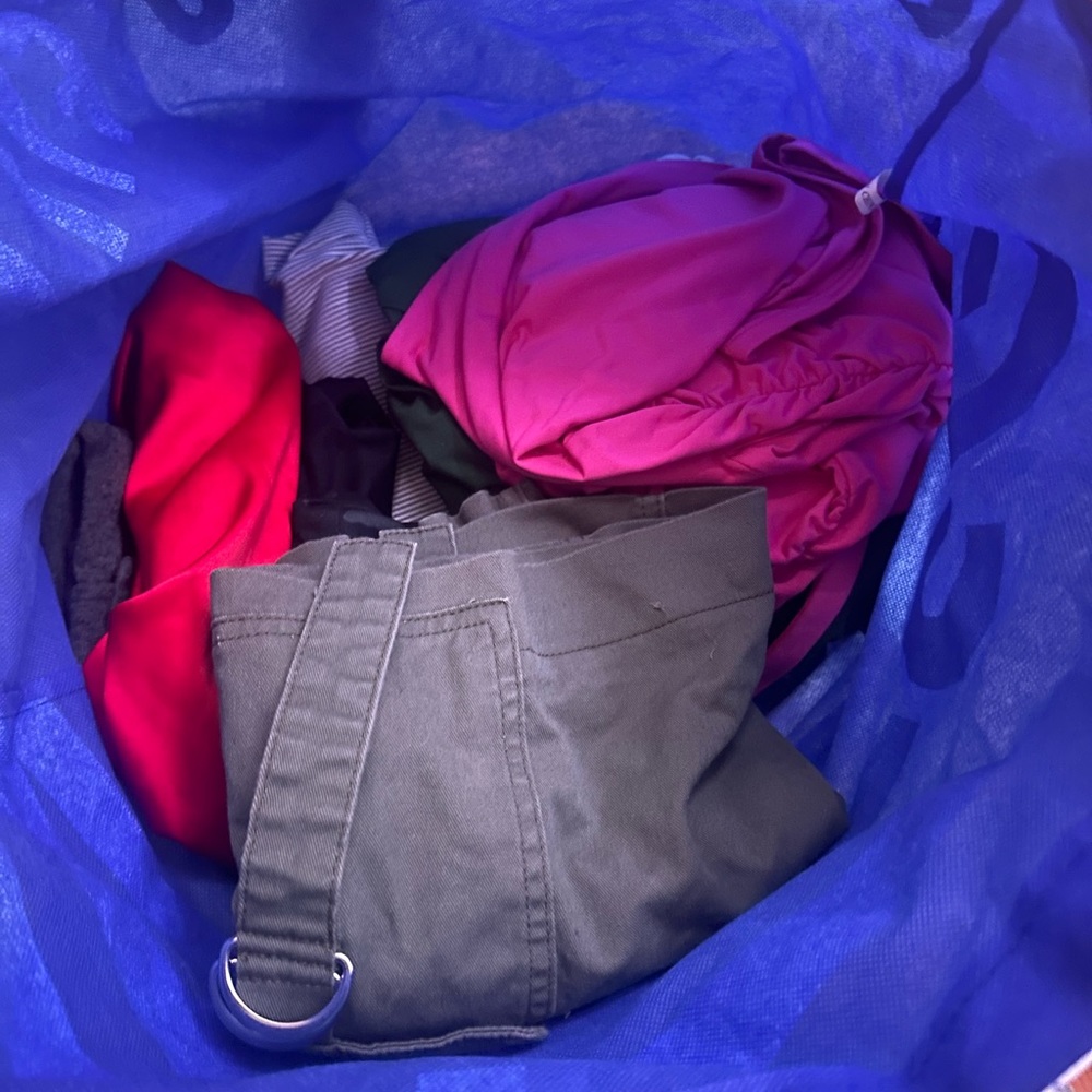 Bundle clothes bag